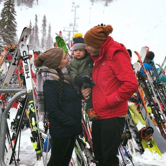 Meet your Posher, Carlos - Picture 1 of 1